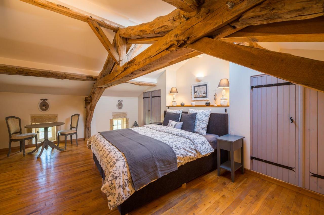 Villefranche-de-Lonchat 샤토 퓨그레니어 B&B 외부 사진